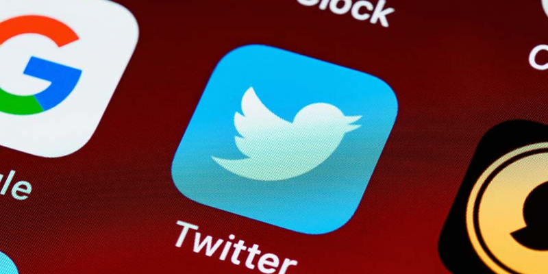 Mua poolvote Twitter giá rẻ với Automarketing